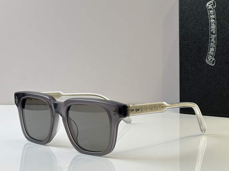 Picture of Chrome Hearts Sunglasses _SKUfw67339084fw